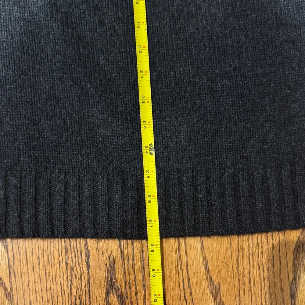 Bloomingdale's Black v-neck /cowl neck Sweater for Men - Picture 11 of 11